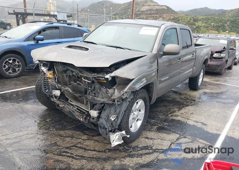 2010 Toyota Tacoma Prerunner V6 from USA, damaged, VIN 3TMKU4HN9AM025059